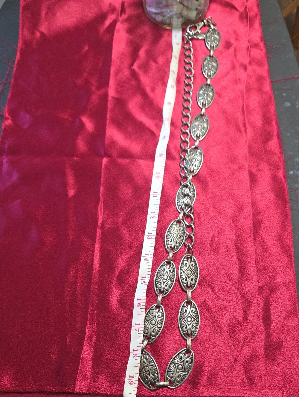 Antique-Style Silver Floral Link Women's Metal Belt - Picture 6 of 6